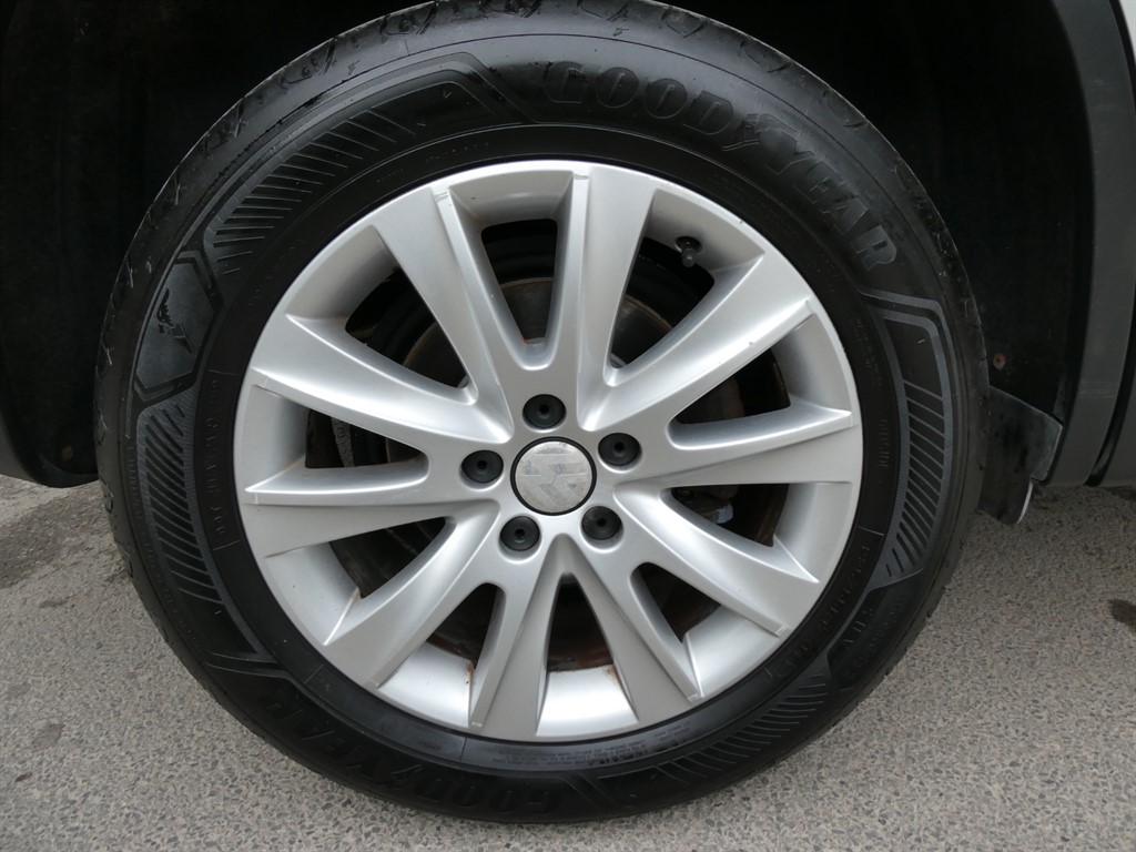 Used Volkswagen Tiguan 2009 for sale - 77653397: Photo 10