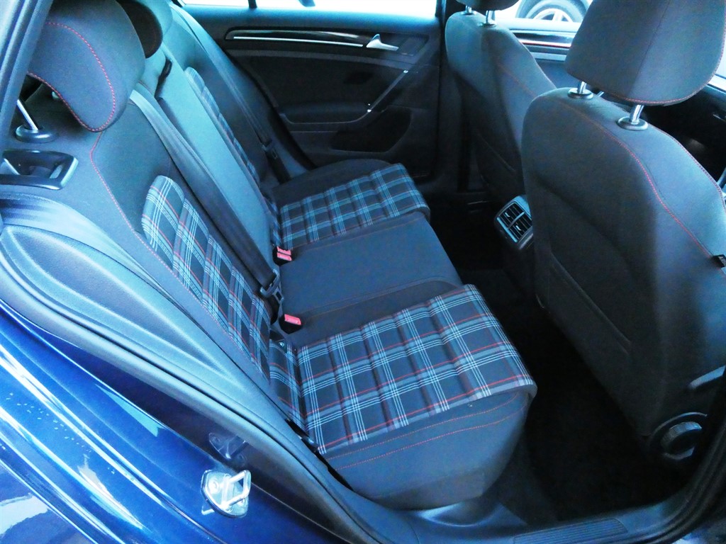 Used Volkswagen Golf 2013 for sale - 77093026: Photo 11