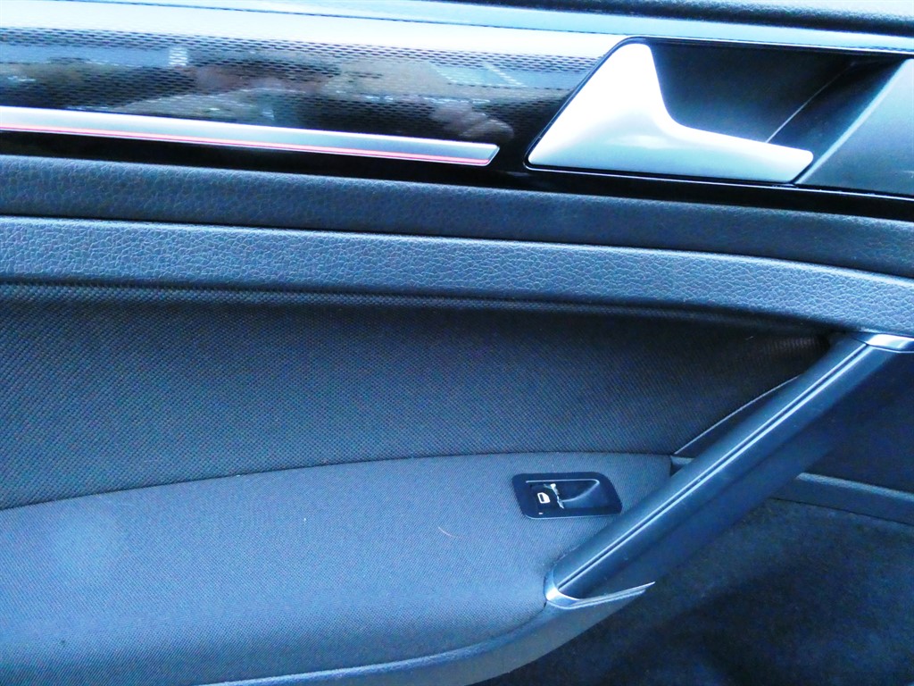 Used Volkswagen Golf 2013 for sale - 77093026: Photo 15