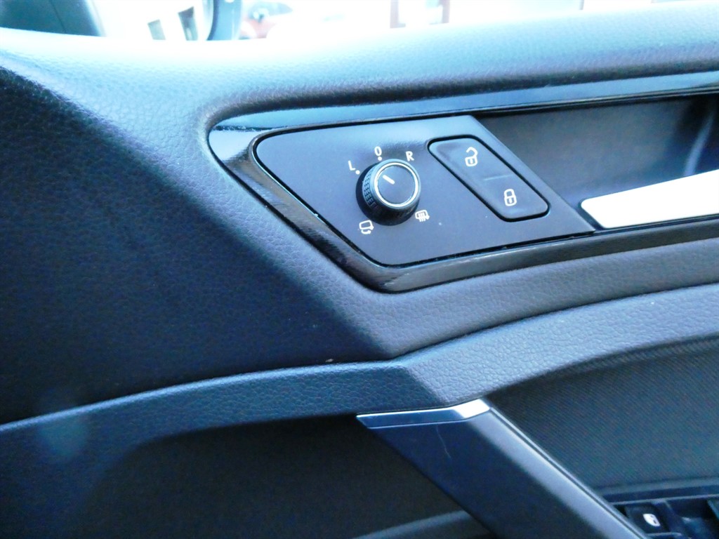 Used Volkswagen Golf 2013 for sale - 77093026: Photo 17