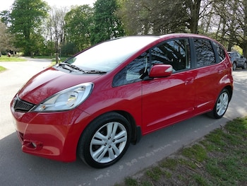 Used Honda Jazz 2011 for sale - 78137372: Photo