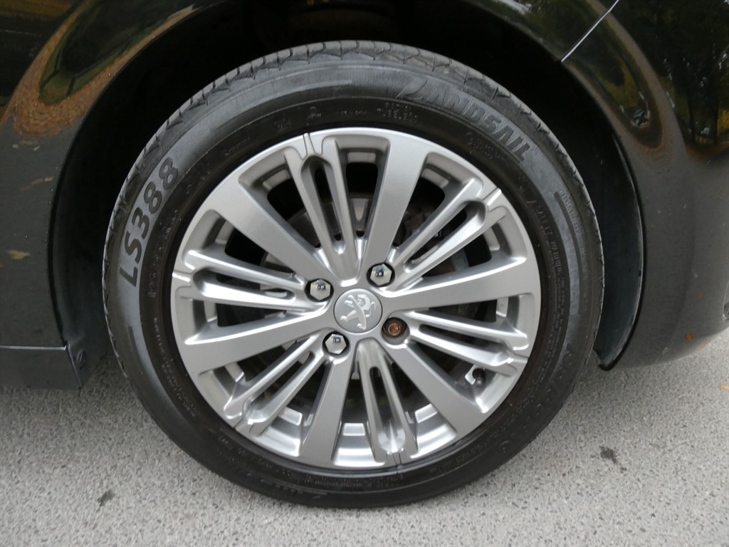 Used Peugeot 208 2016 for sale - 76410769: Photo 12