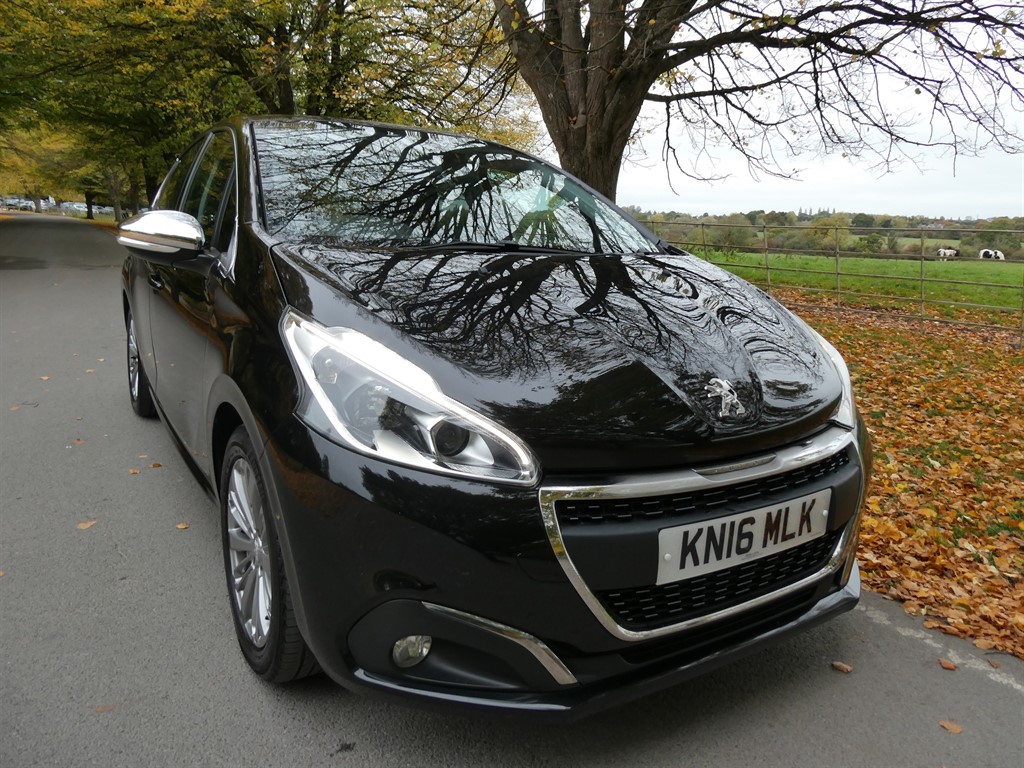 Used Peugeot 208 2016 for sale - 76410769: Photo 8