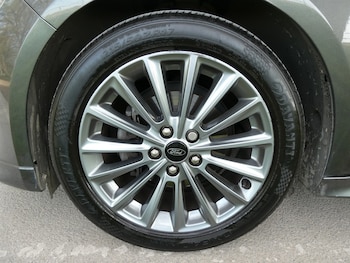 Used Ford Focus 2018 for sale - 78344210: Photo