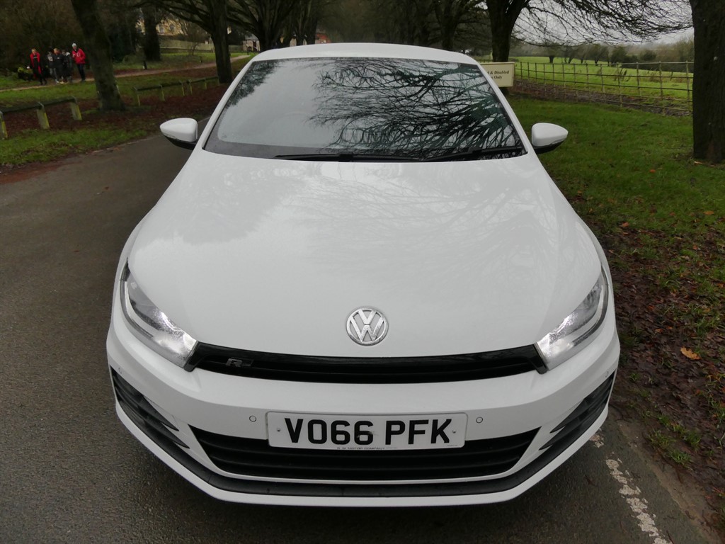 Used Volkswagen Scirocco 2016 for sale - 76648231: Photo 2