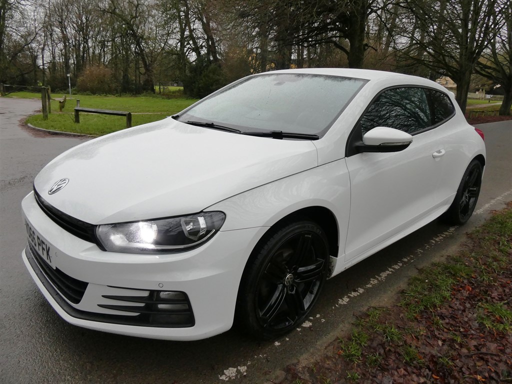 Used Volkswagen Scirocco 2016 for sale - 76648231: Photo 3