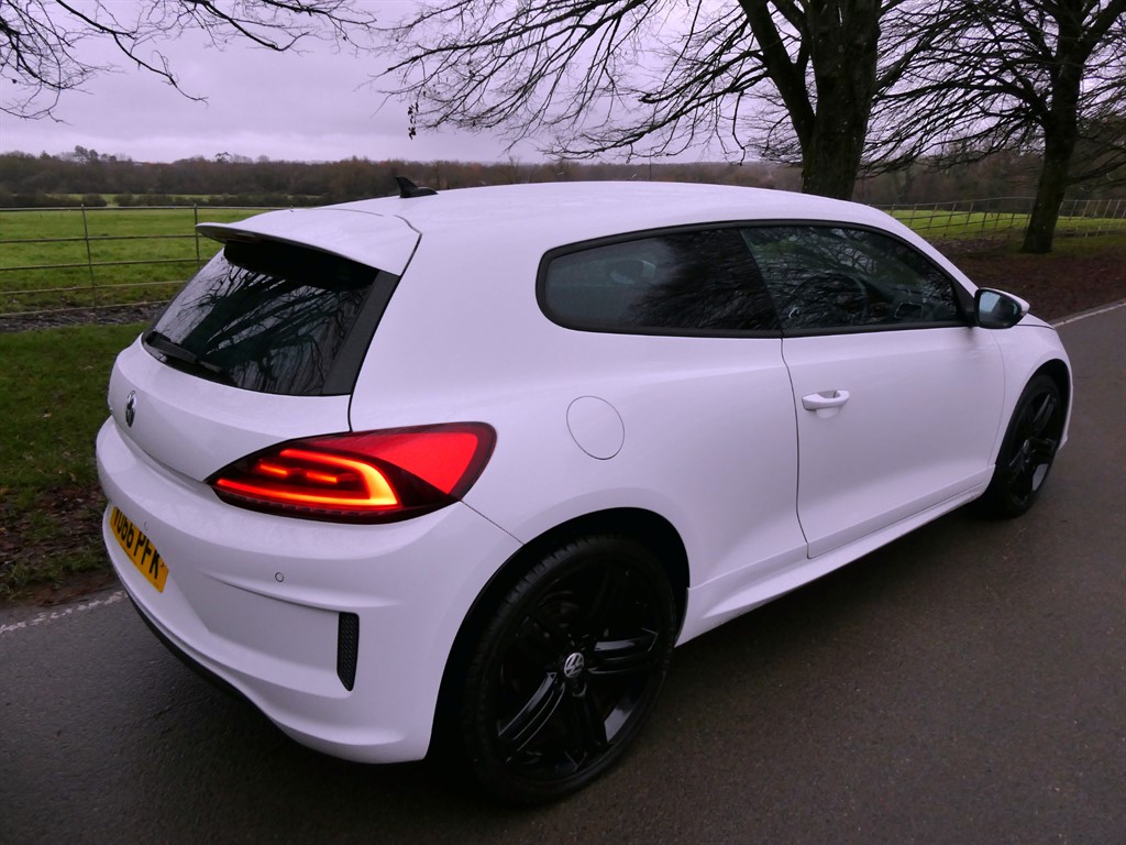 Used Volkswagen Scirocco 2016 for sale - 76648231: Photo 7