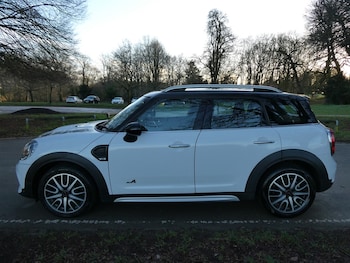Used MINI Countryman 2018 for sale - 77186571: Photo