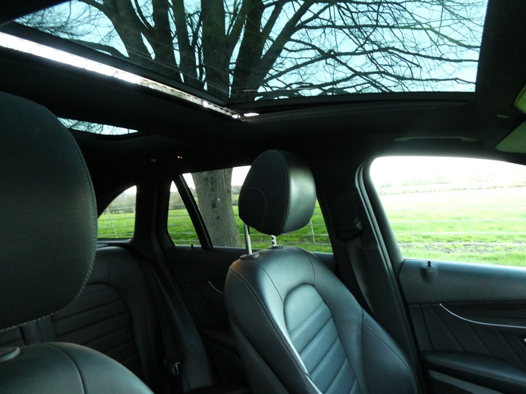 Used Mercedes-Benz GLC 2019 for sale - 77885651: Photo 13