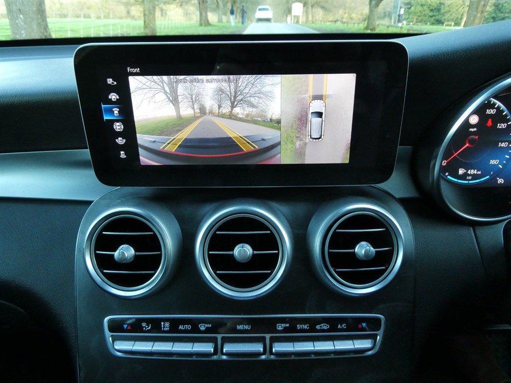 Used Mercedes-Benz GLC 2019 for sale - 77885651: Photo 16