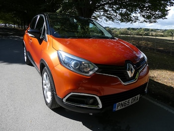 Used Renault Captur 2015 for sale - 75615641: Photo