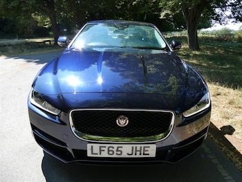 Used Jaguar XE 2015 for sale - 79189803: Photo