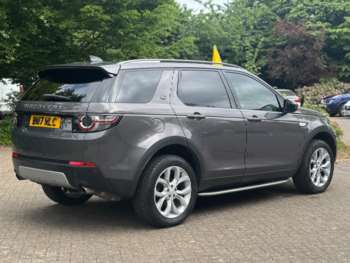 Used Land Rover Discovery Sport 2017 for sale - 74697348: Photo