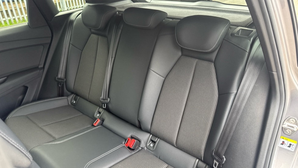 Used Audi Q4 e-tron 2021 for sale - 76914853: Photo 15