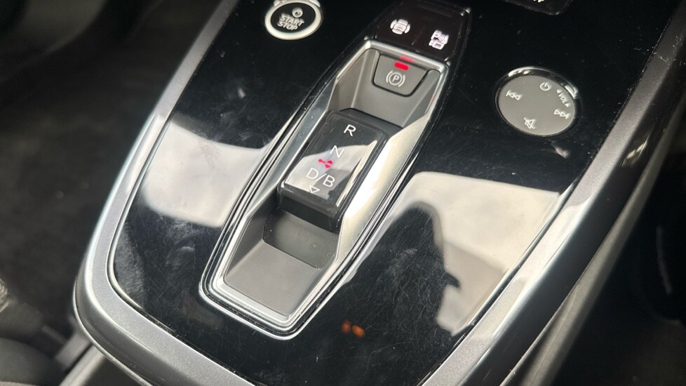 Used Audi Q4 e-tron 2021 for sale - 76914853: Photo 26