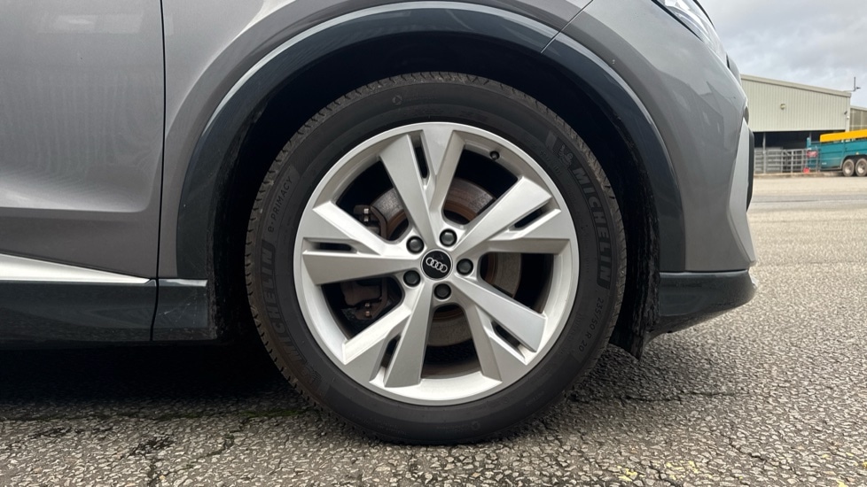 Used Audi Q4 e-tron 2021 for sale - 76914853: Photo 5