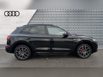 Used Audi Q5 2023 for sale - 76874900: Photo