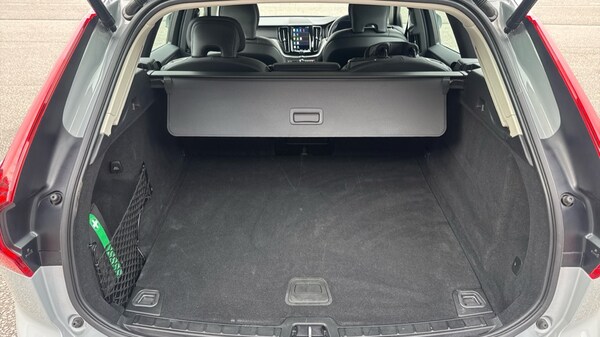 Used Volvo XC60 2025 for sale - 76112000: Photo 15