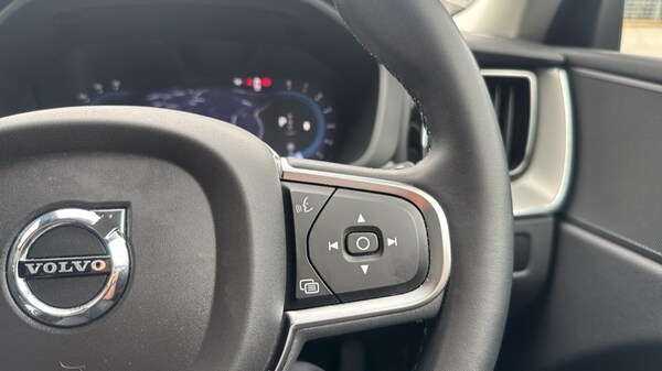 Used Volvo XC60 2025 for sale - 76112000: Photo 32