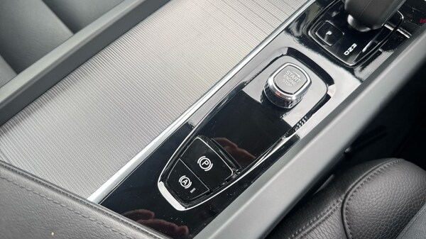Used Volvo XC60 2025 for sale - 76112000: Photo 45