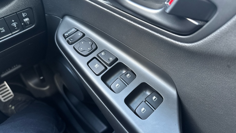 Used Hyundai KONA 2023 for sale - 77060718: Photo 23