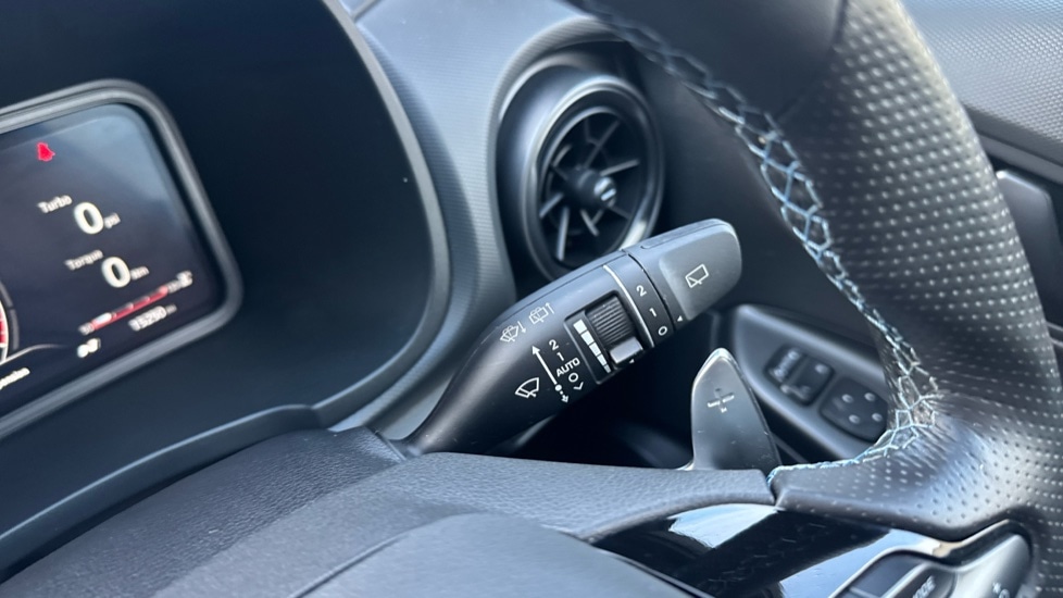 Used Hyundai KONA 2023 for sale - 77060718: Photo 31