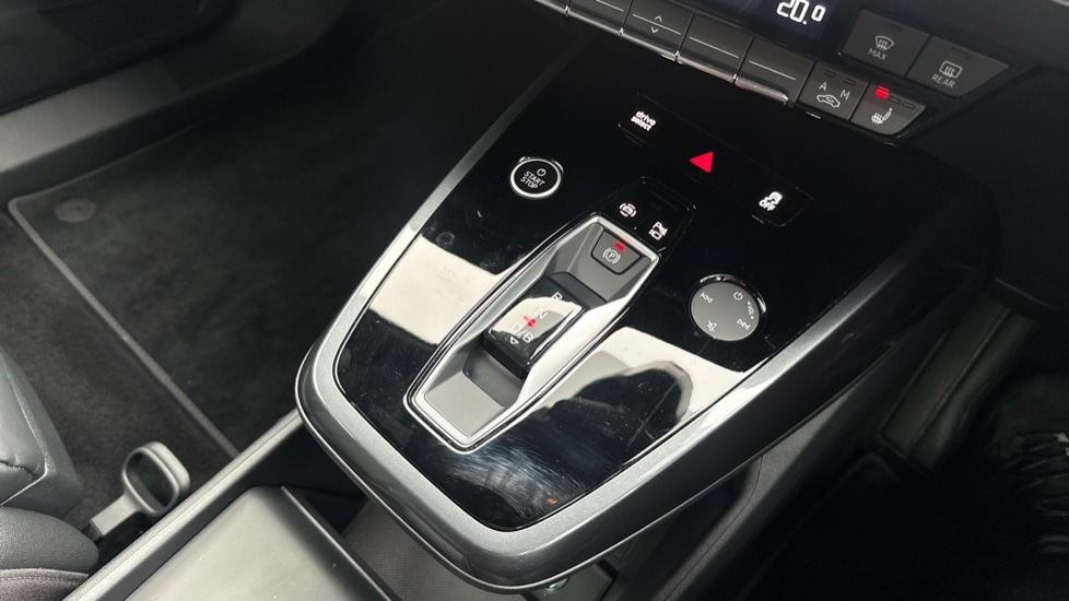 Used Audi Q4 e-tron 2025 for sale - 77092516: Photo 19