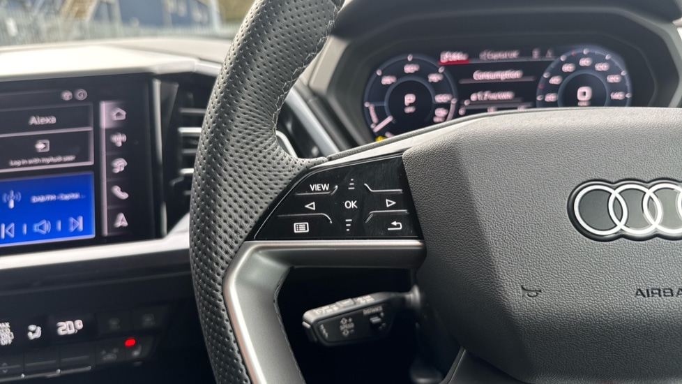 Used Audi Q4 e-tron 2025 for sale - 77092516: Photo 24