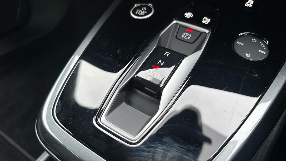 Used Audi Q4 e-tron 2025 for sale - 77092516: Photo 26