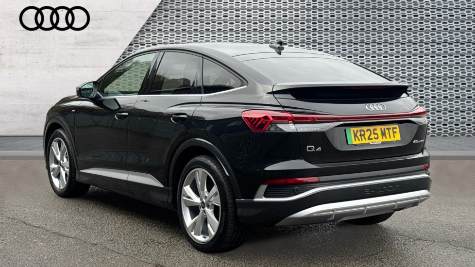 Used Audi Q4 e-tron 2025 for sale - 77092516: Photo 3