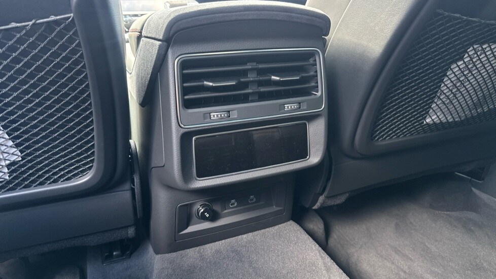 Used Audi RS Q8 2025 for sale - 77050913: Photo 42