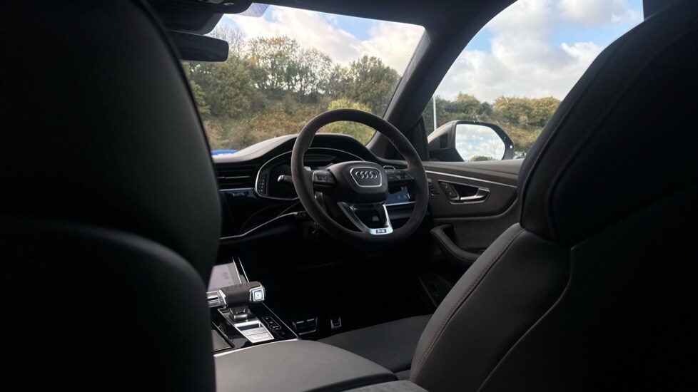 Used Audi RS Q8 2025 for sale - 77050913: Photo 47