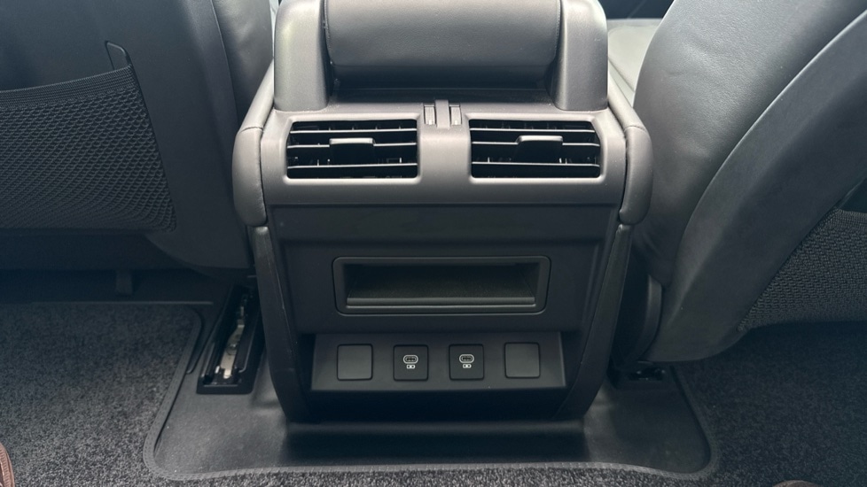 Vehicle 33