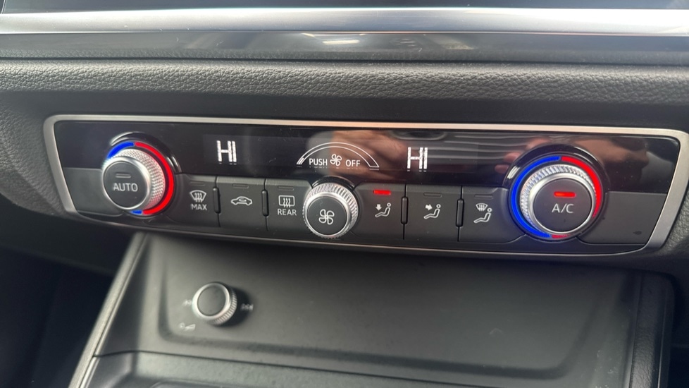 Used Audi Q3 2023 for sale - 76661018: Photo 16