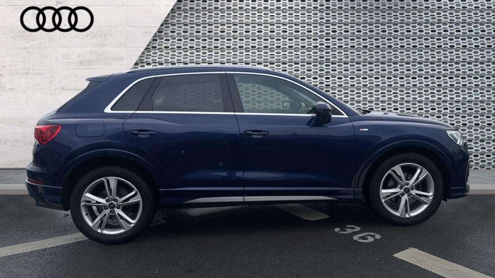 Used Audi Q3 2023 for sale - 76661018: Photo 4