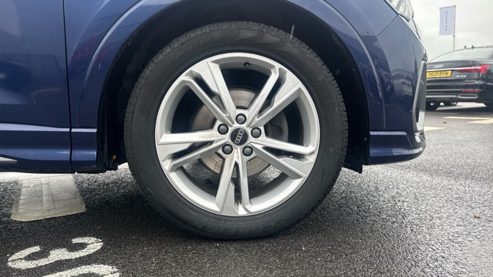 Used Audi Q3 2023 for sale - 76661018: Photo 5