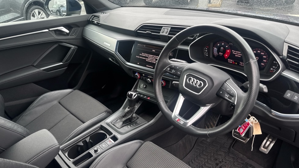 Used Audi Q3 2023 for sale - 76661018: Photo 6