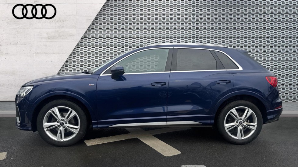 Used Audi Q3 2023 for sale - 76661018: Photo 9