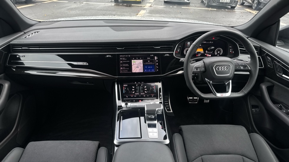 Used Audi Q8 2025 for sale - 76901532: Photo 12