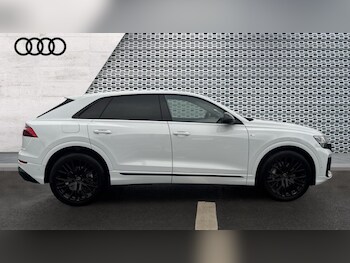 Used Audi Q8 2025 for sale - 76901532: Photo