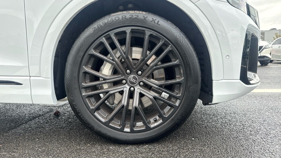 Used Audi Q8 2025 for sale - 76901532: Photo 5