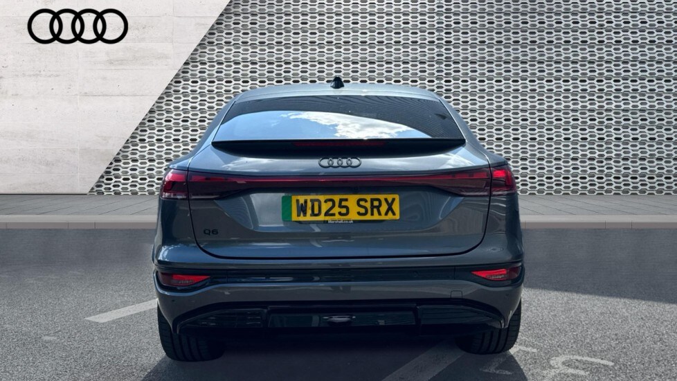 Used Audi Q6 e-tron 2025 for sale - 76168579: Photo 11