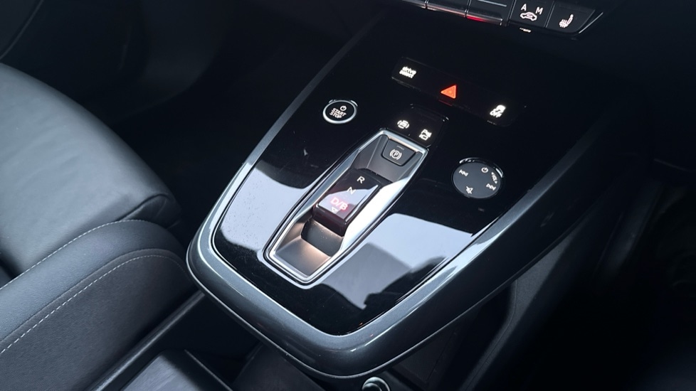 Used Audi Q4 e-tron 2023 for sale - 76872618: Photo 19