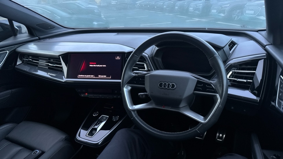 Used Audi Q4 e-tron 2023 for sale - 76872618: Photo 6