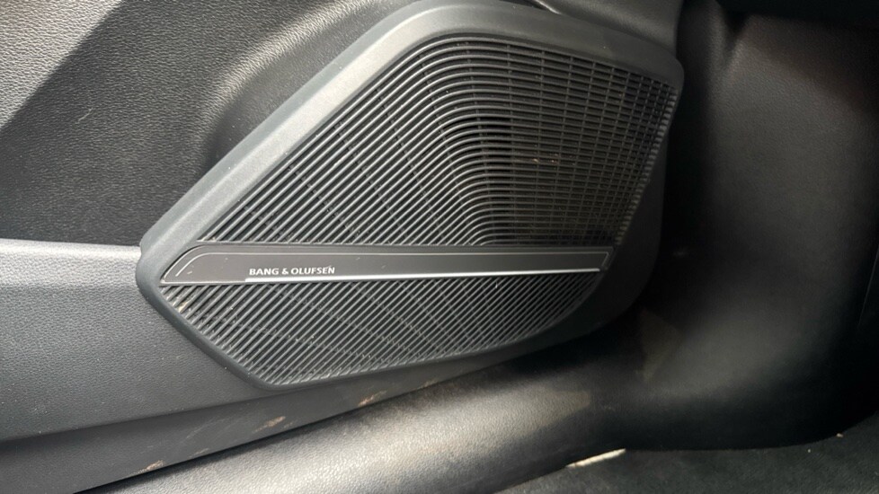 Used Audi Q5 2021 for sale - 77018307: Photo 32