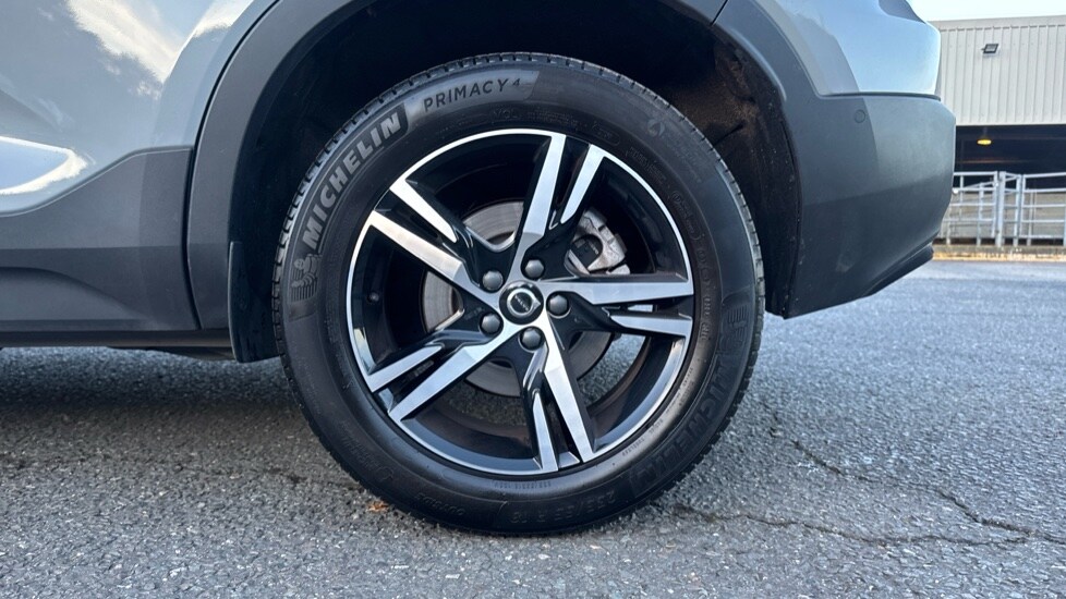 Used Volvo XC40 2023 for sale - 76873196: Photo 18