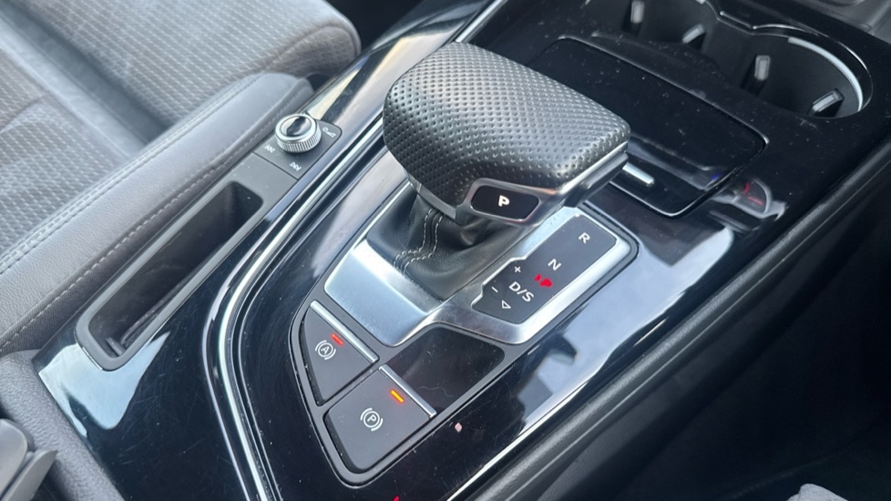 Used Audi A4 2021 for sale - 76872105: Photo 26