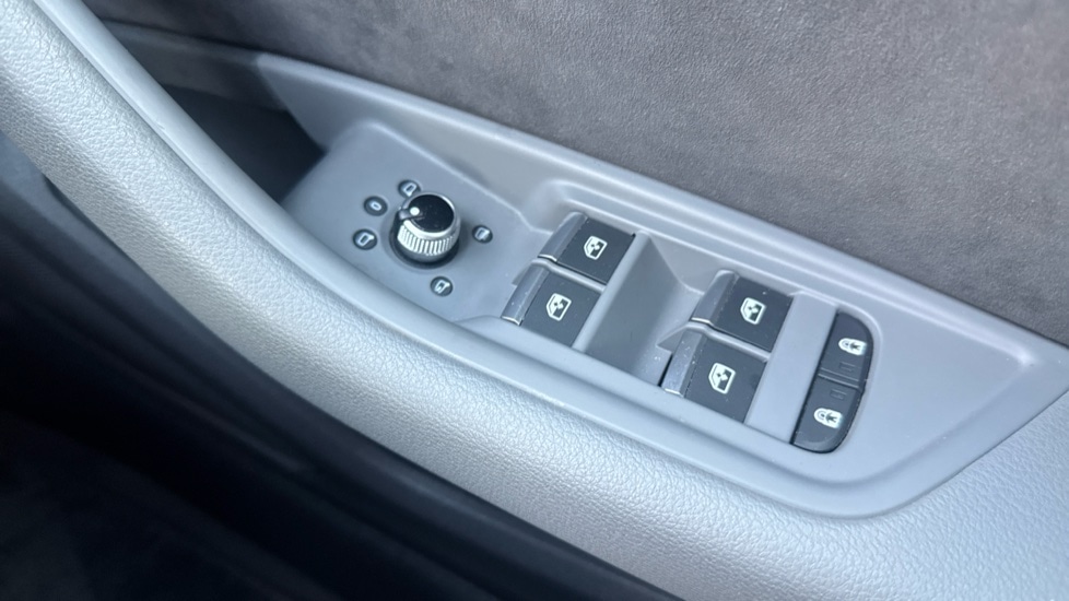 Used Audi A4 2021 for sale - 76872105: Photo 28