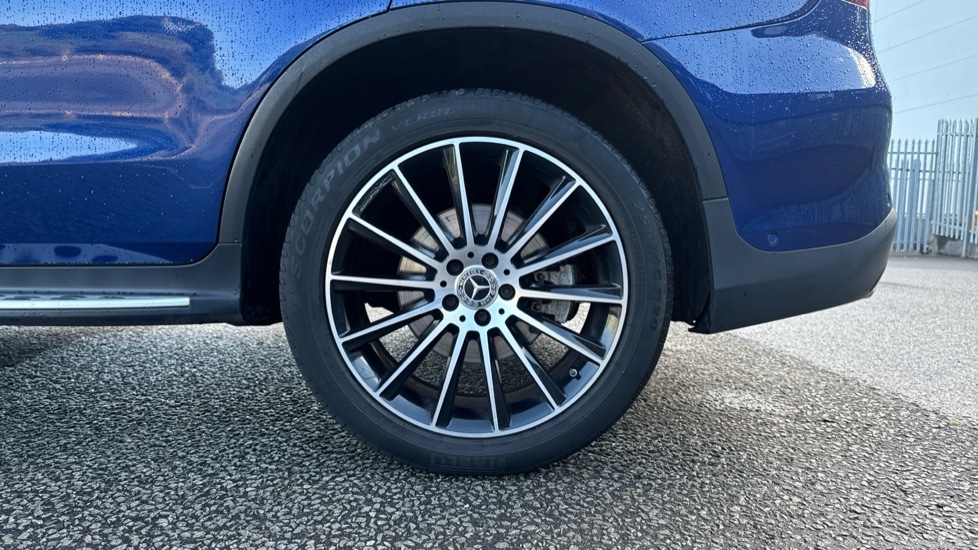Used Mercedes-Benz GLC 2019 for sale - 76025311: Photo 18