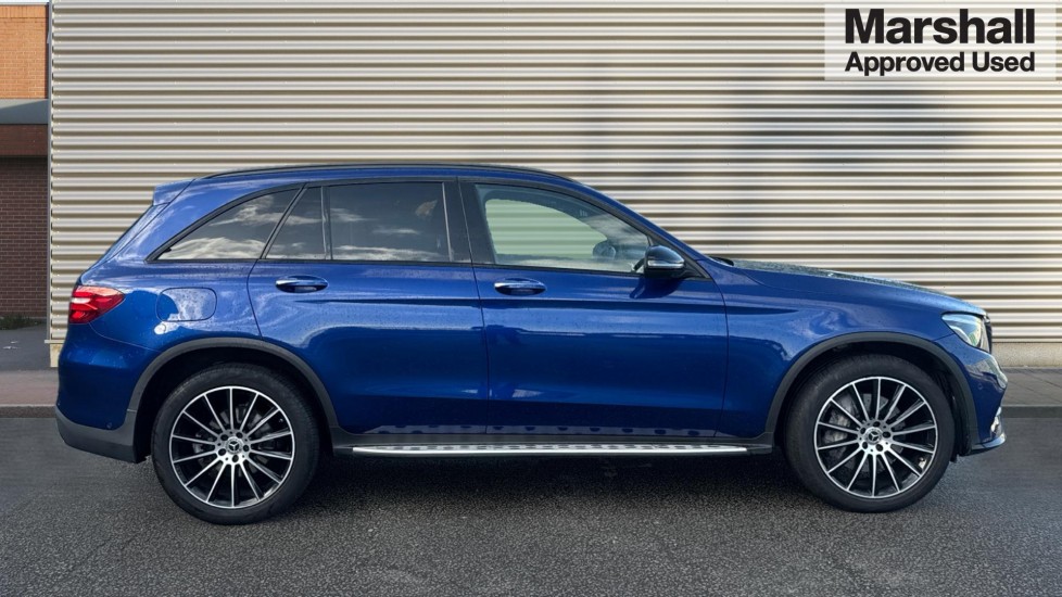 Used Mercedes-Benz GLC 2019 for sale - 76025311: Photo 2